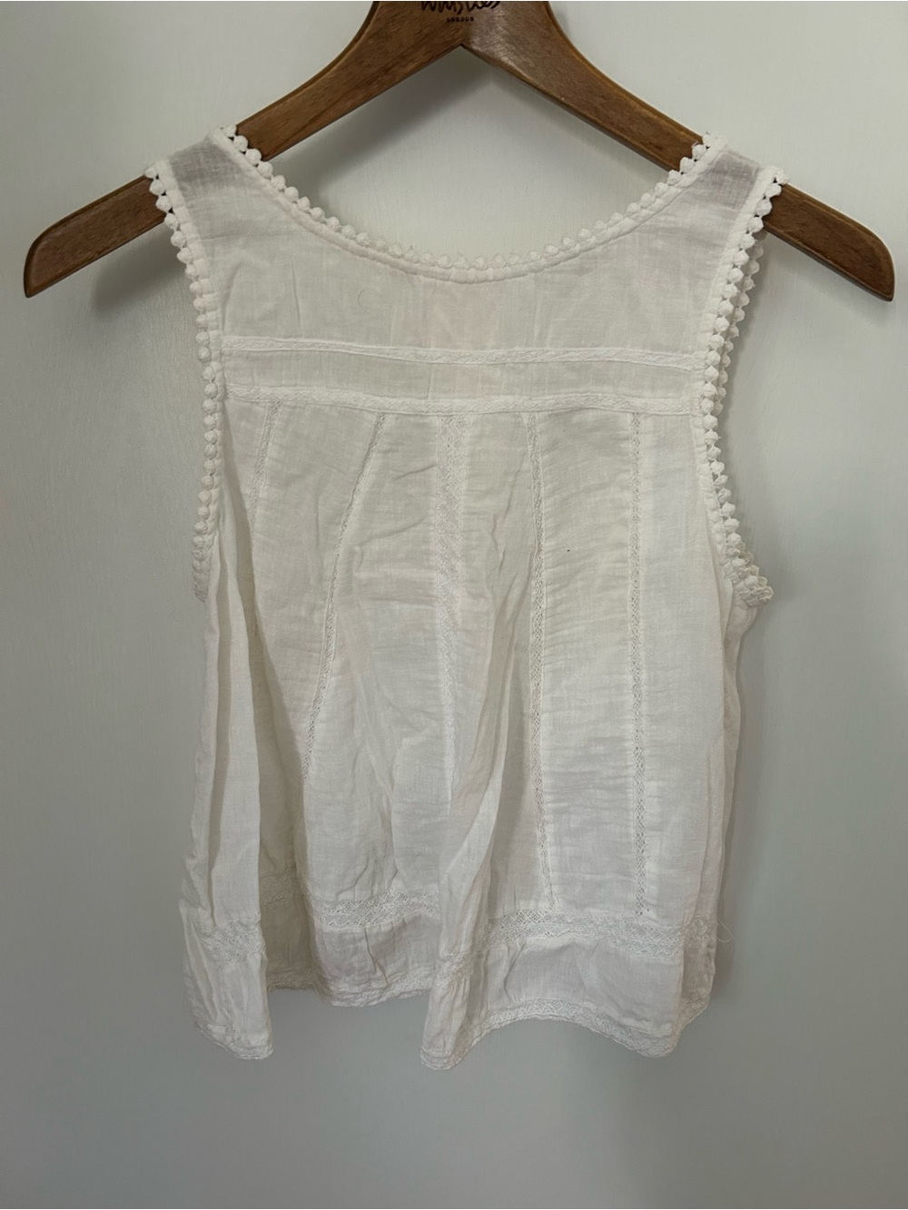 Zara White Sleeveless Lace-Trim Cotton Blouse